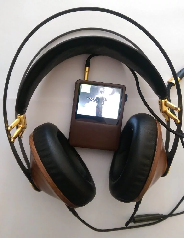 Auriculares cerrados Meze 99 Classics
